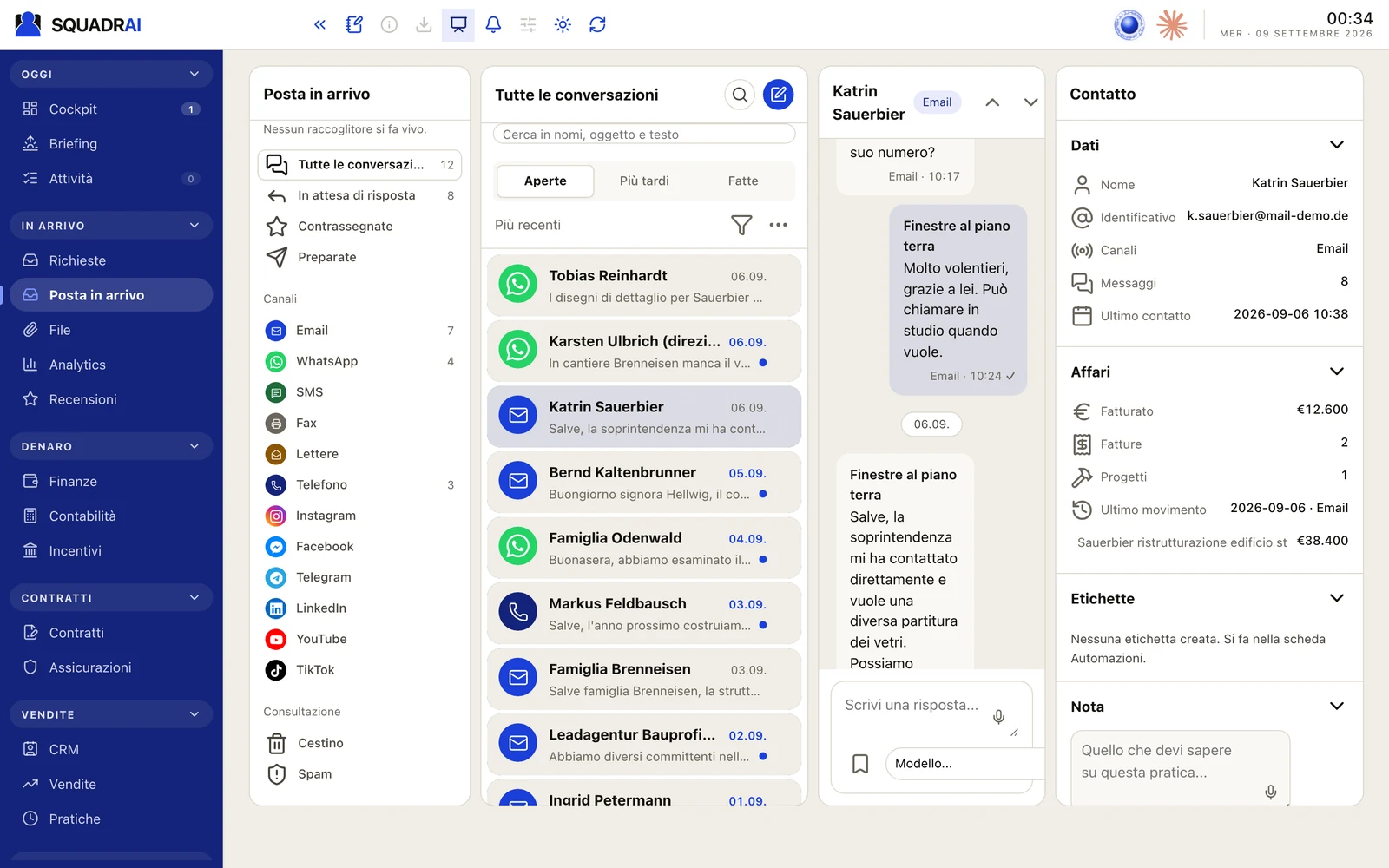 La posta in arrivo: tutti i canali in un unico flusso, accanto lo storico della conversazione e i dati del cliente dal CRM.